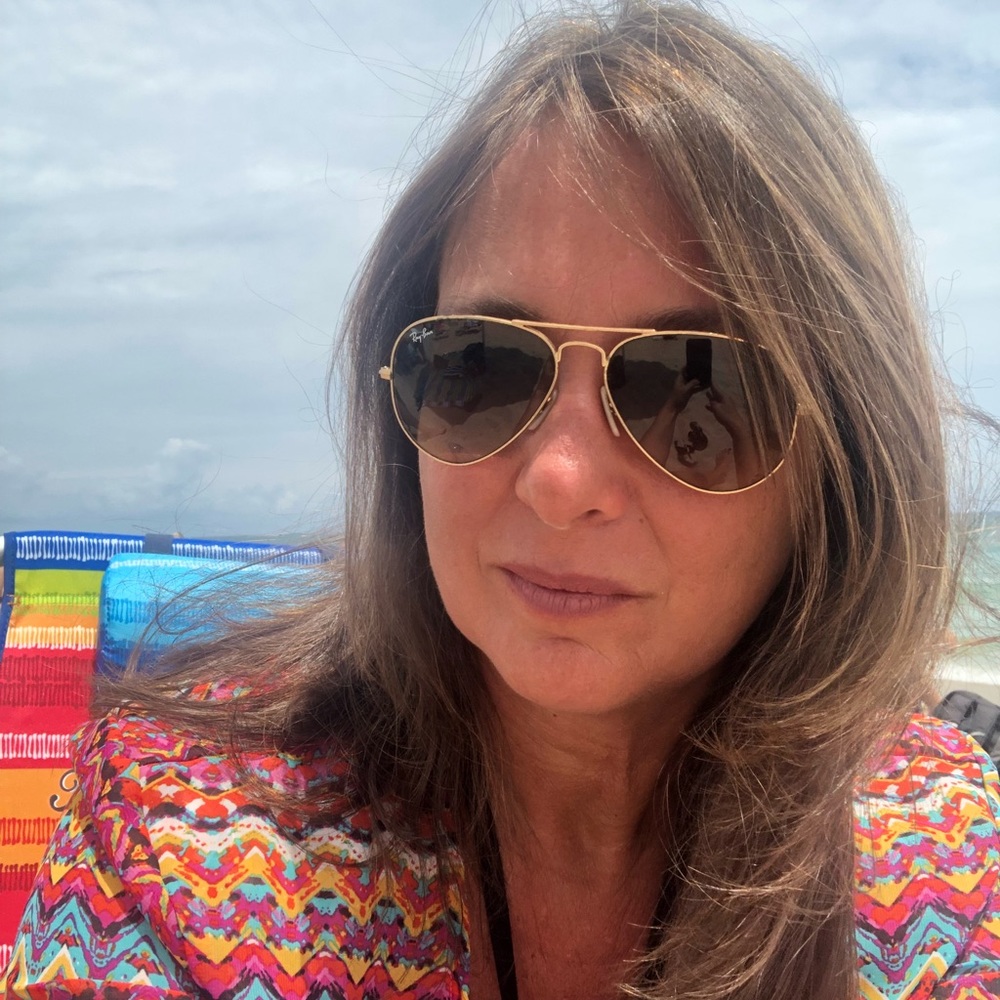 Meet your Posher, Antonella